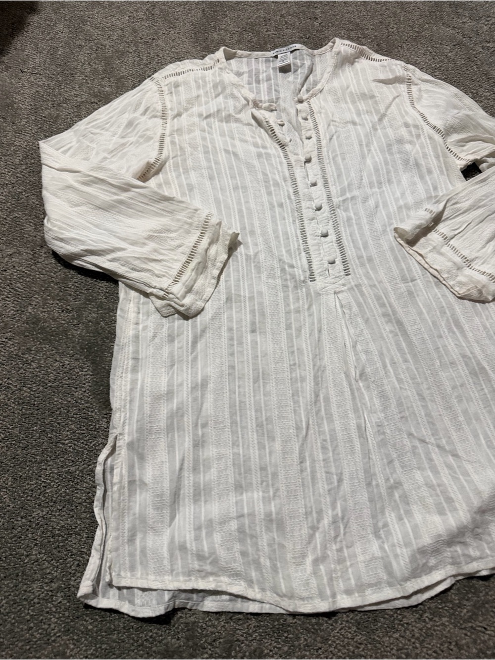 Robin Piccone 100% cotton white long top / cover up great condition size medium